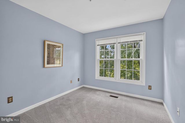 2047 WESTCHESTER DR, Silver Spring, MD 20902