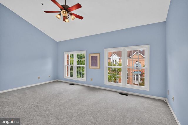 2047 WESTCHESTER DR, Silver Spring, MD 20902