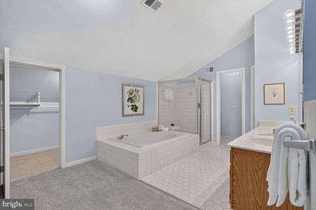 2047 WESTCHESTER DR, Silver Spring, MD 20902