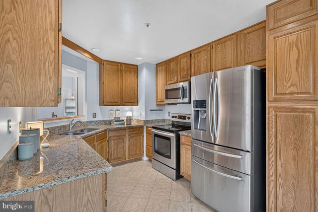 2047 WESTCHESTER DR, Silver Spring, MD 20902