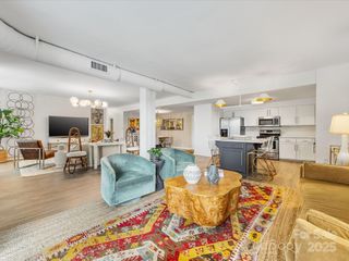 1300 Reece Road 200, Charlotte, NC 28209
