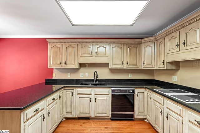 130 Glenbrooke Way, Greenville, SC 29615