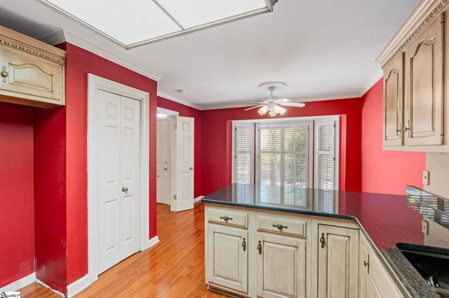 130 Glenbrooke Way, Greenville, SC 29615