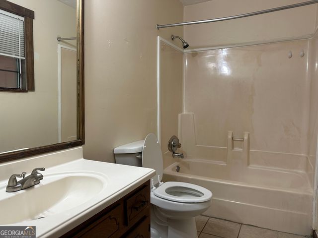 1253 Todiway Court, Jonesboro, GA 30238