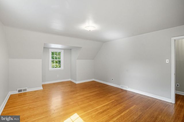 979 EDGEWOOD DR, Springfield, PA 19064