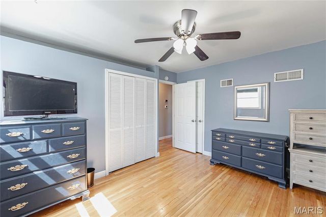890 Tyson Drive, Florissant, MO 63031