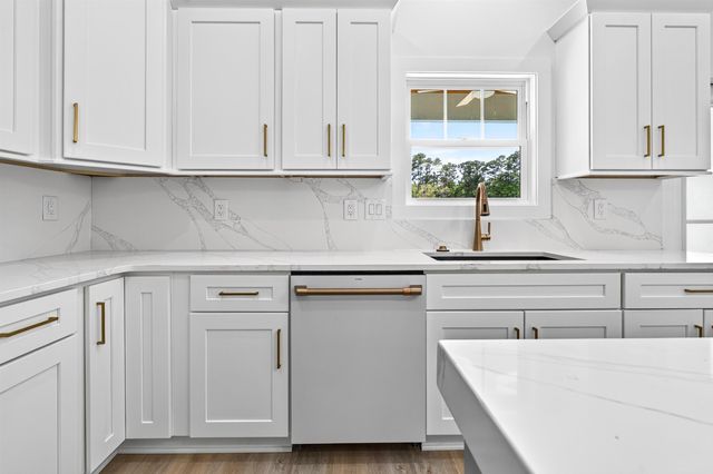 1029 Wachesaw Rd., Murrells Inlet, SC 29576