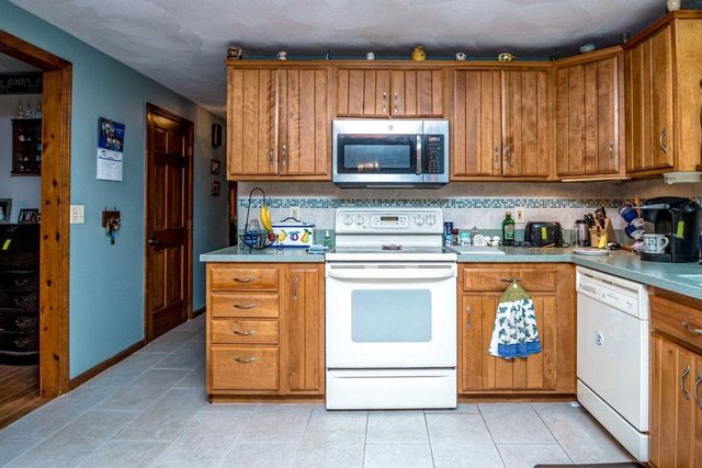 920 Lovell Lake Road, Wakefield, NH 03872
