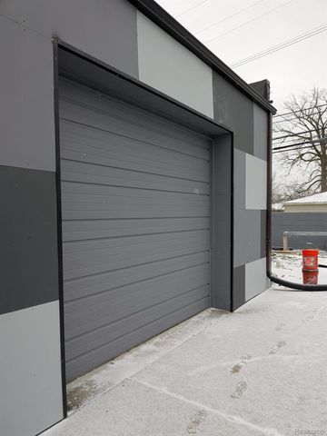 20520 Stephens Street, St. Clair Shores, MI 48080