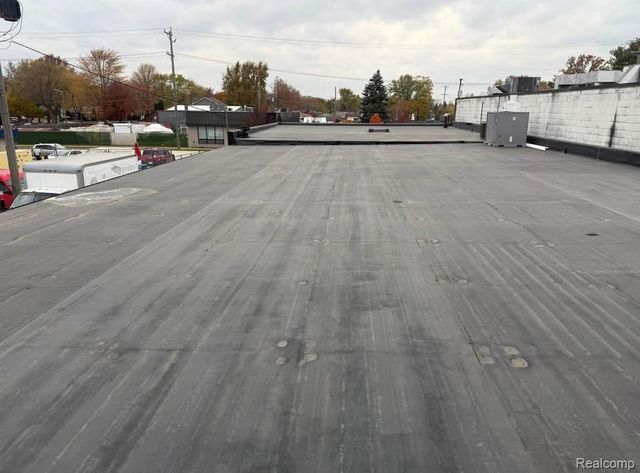 20520 Stephens Street, St. Clair Shores, MI 48080