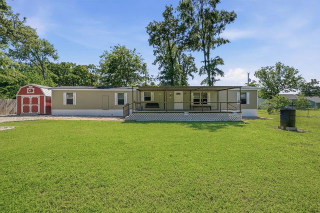 46 George A Green Drive, Gordonville, TX 76245