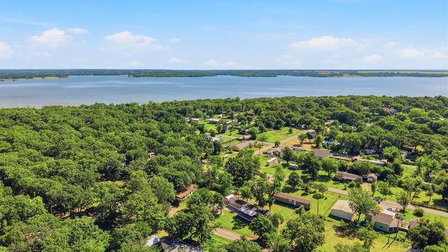 46 George A Green Drive, Gordonville, TX 76245