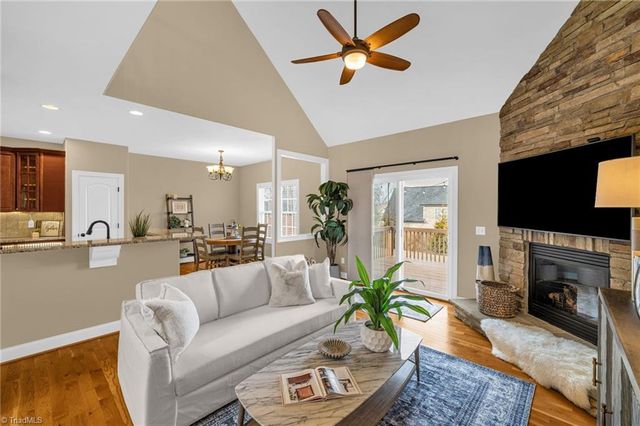 132 Clubmoss Way, Clemmons, NC 27012