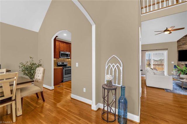 132 Clubmoss Way, Clemmons, NC 27012