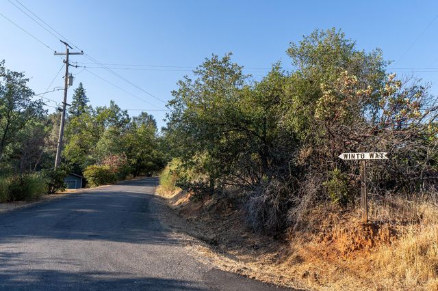 000 Wintu Way, Redding, CA 96003