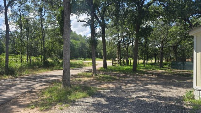 8607 Burleson Manor RD A, Manor, TX 78653
