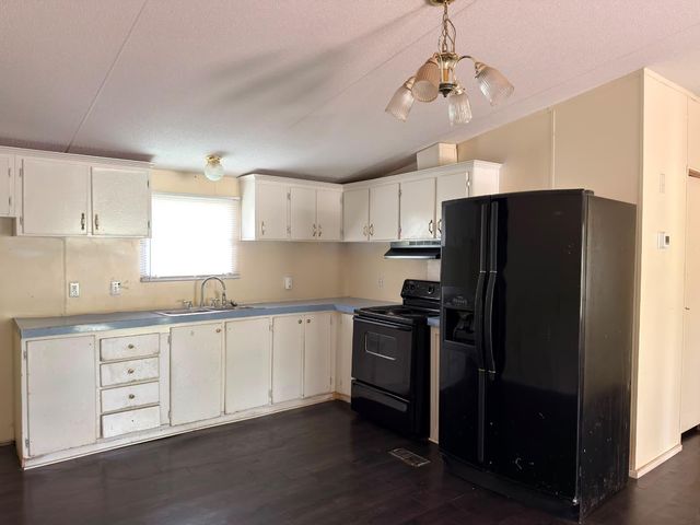 8607 Burleson Manor RD A, Manor, TX 78653