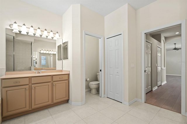 7806 DRAYTON CIRCLE, Bradenton, FL 34201