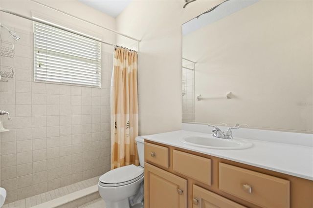 7806 DRAYTON CIRCLE, Bradenton, FL 34201