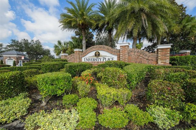 7806 DRAYTON CIRCLE, Bradenton, FL 34201