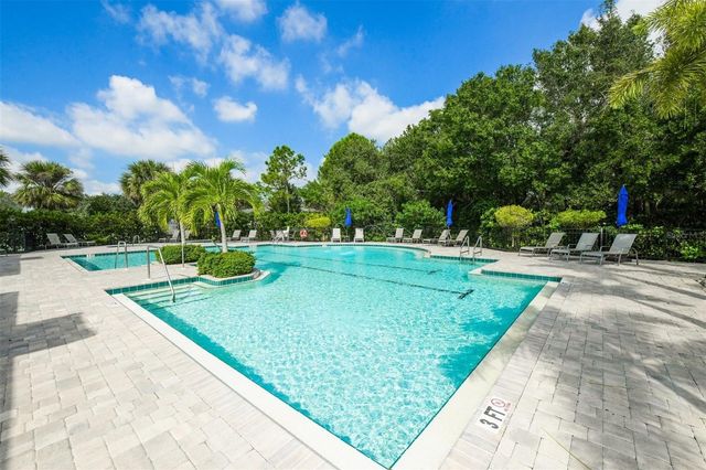 7806 DRAYTON CIRCLE, Bradenton, FL 34201