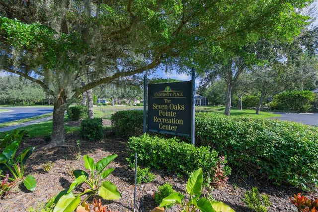 7806 DRAYTON CIRCLE, Bradenton, FL 34201