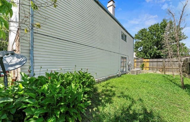 13307 Robinglen Drive, Houston, TX 77083