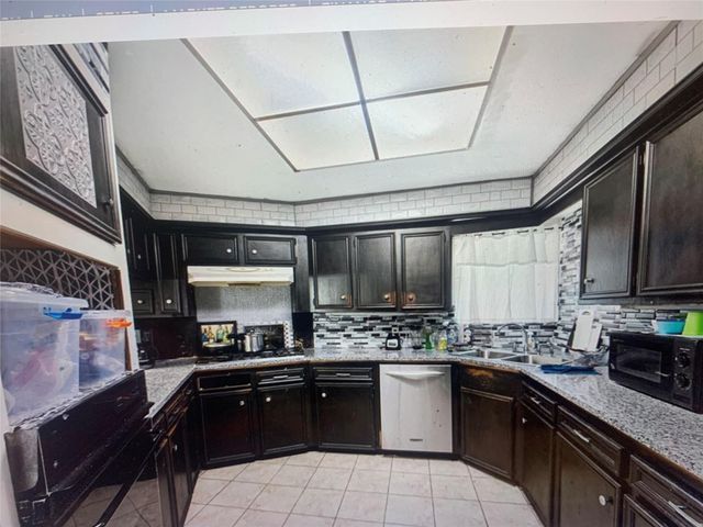13307 Robinglen Drive, Houston, TX 77083