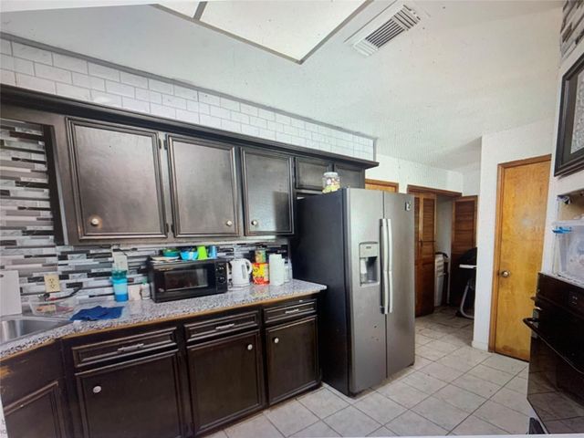 13307 Robinglen Drive, Houston, TX 77083