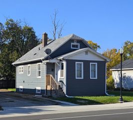 1426 Summer Street, Hammond, IN 46320