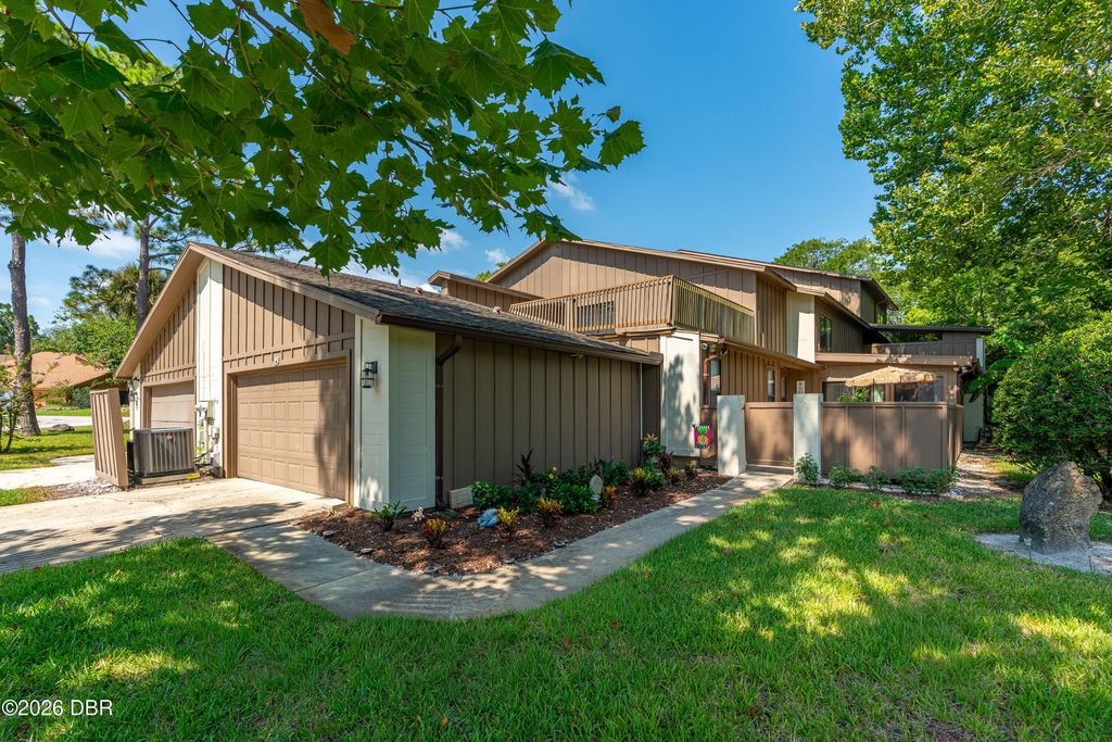 23 Cherokee Trail, Ormond Beach, FL 32174
