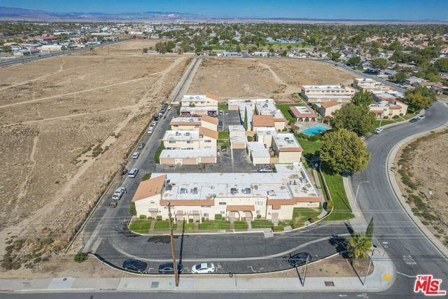 43609 Stanridge Avenue, Lancaster, CA 93535
