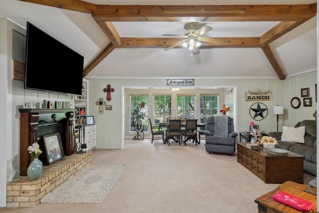 120 Rainbow Cove, Holly Lake Ranch, TX 75765