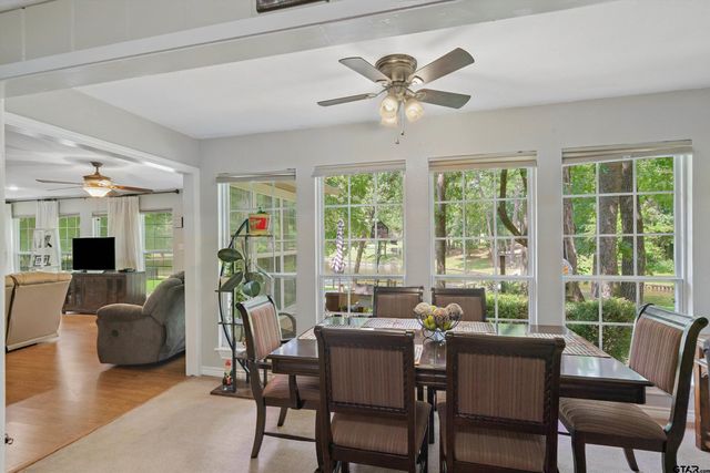 120 Rainbow Cove, Holly Lake Ranch, TX 75765