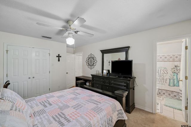 120 Rainbow Cove, Holly Lake Ranch, TX 75765