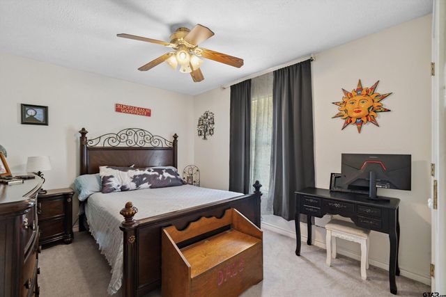 120 Rainbow Cove, Holly Lake Ranch, TX 75765