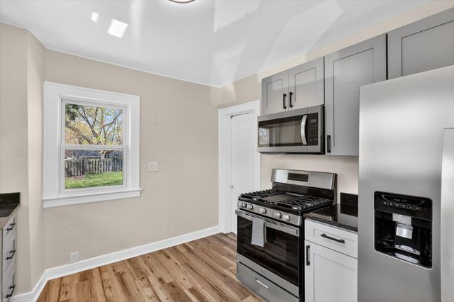 1047 Eastern Avenue NE, Grand Rapids, MI 49503