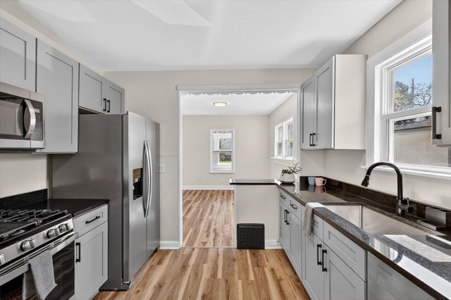 1047 Eastern Avenue NE, Grand Rapids, MI 49503