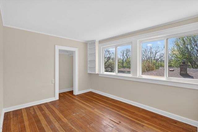 1047 Eastern Avenue NE, Grand Rapids, MI 49503