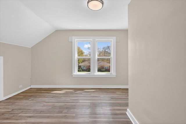 1047 Eastern Avenue NE, Grand Rapids, MI 49503