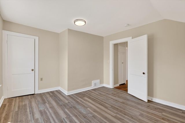 1047 Eastern Avenue NE, Grand Rapids, MI 49503