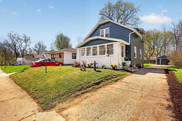 1047 Eastern Avenue NE, Grand Rapids, MI 49503