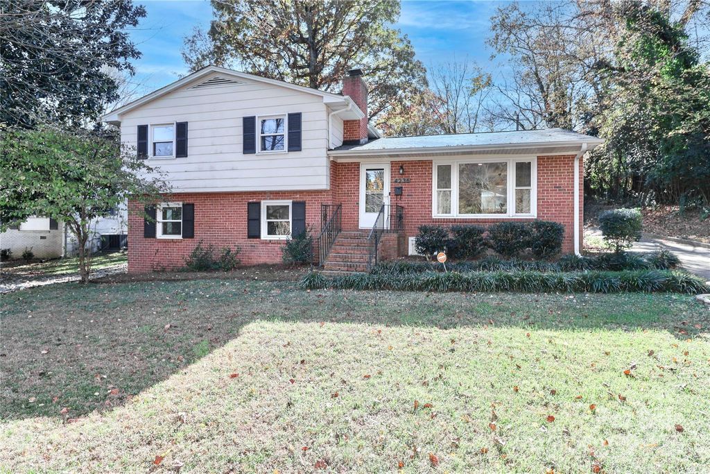 4236 Folkston Drive, Charlotte, NC 28205