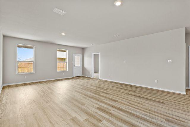 9741 Mcclane Farm Drive, Crowley, TX 76036