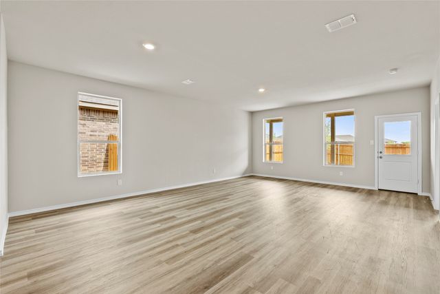 9741 Mcclane Farm Drive, Crowley, TX 76036