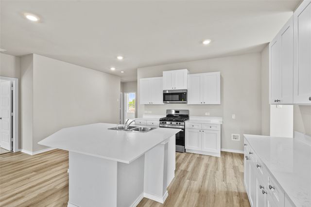 9741 Mcclane Farm Drive, Crowley, TX 76036