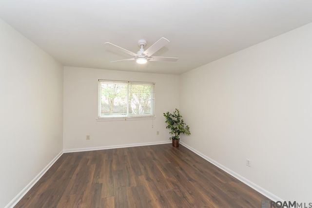 340 Misty Creek Dr, Baton Rouge, LA 70808