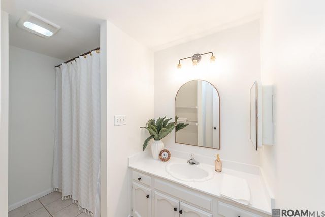 340 Misty Creek Dr, Baton Rouge, LA 70808