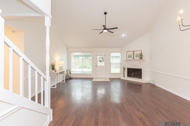 340 Misty Creek Dr, Baton Rouge, LA 70808