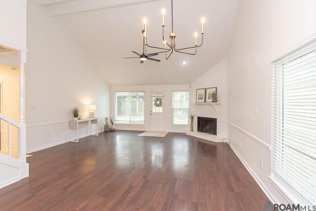 340 Misty Creek Dr, Baton Rouge, LA 70808